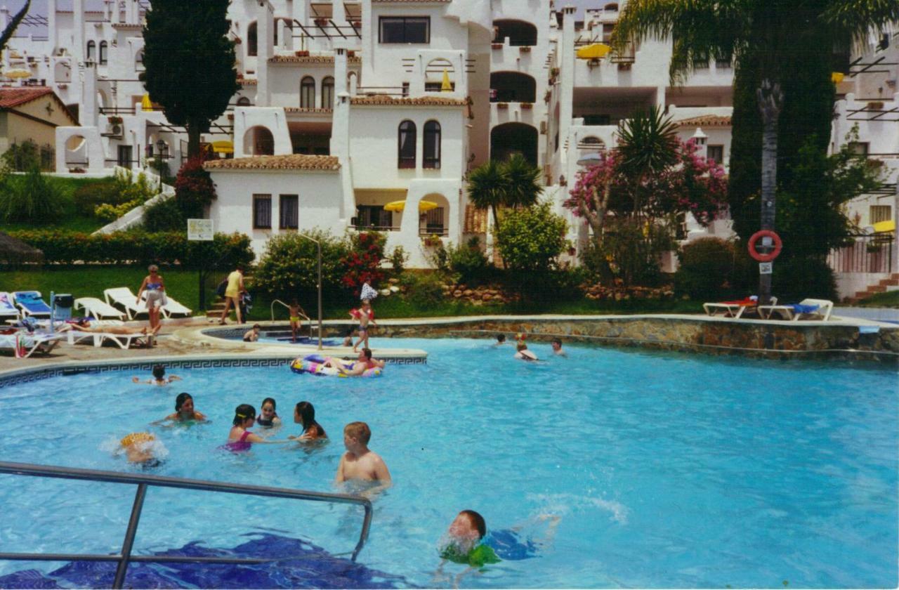 Pueblo Evita Apartment In Exclusive Holiday Complex Benalmádena Eksteriør billede
